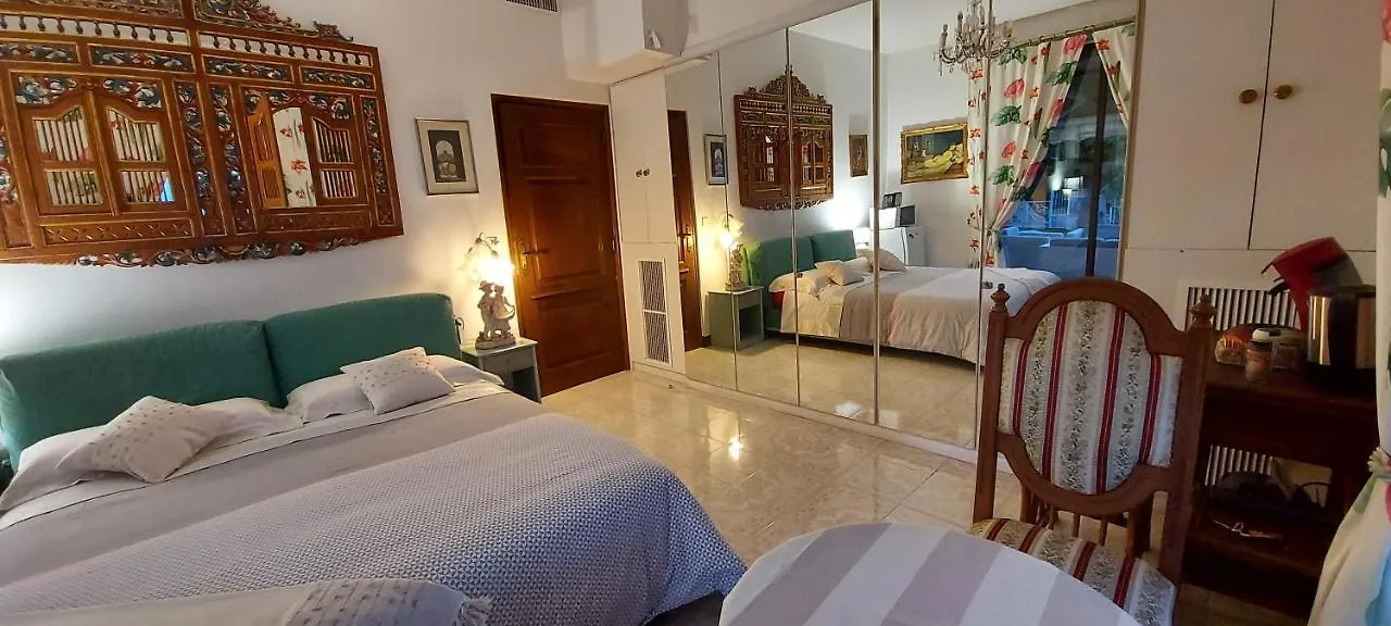 Olguita Hotel Menton 0*,  France