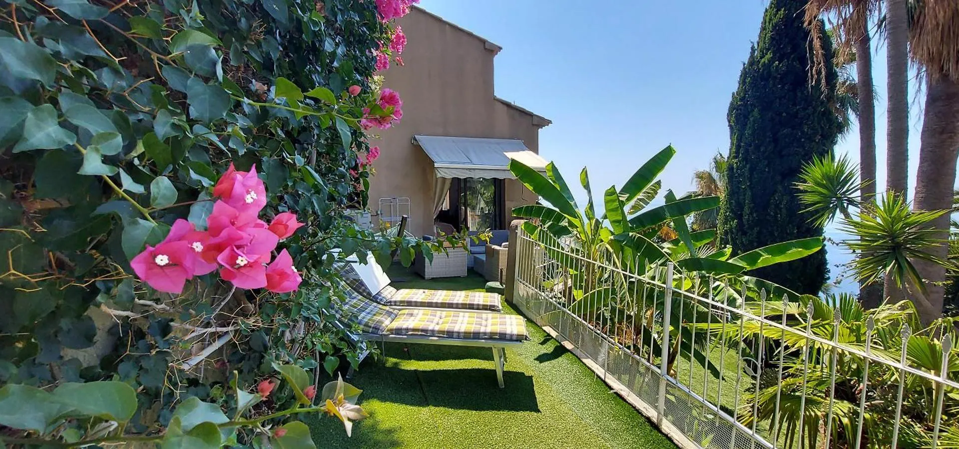 Olguita Hotel Menton 0*,  France